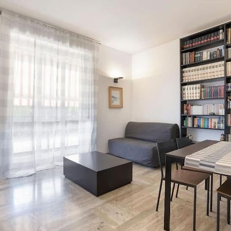 Casa Kika Comoda, Luminosa E Accogliente Milano Eksteriør billede